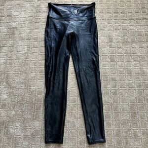 SPANX Metallic Faux Leather Black Leggings Women L Stretch Compression Goth Moto